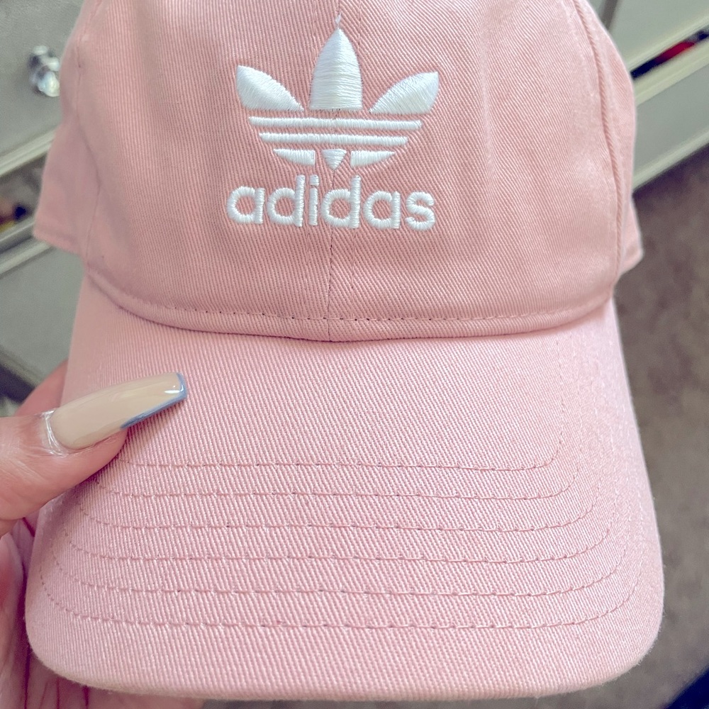Adidas Hat. Excellent condition ✔️